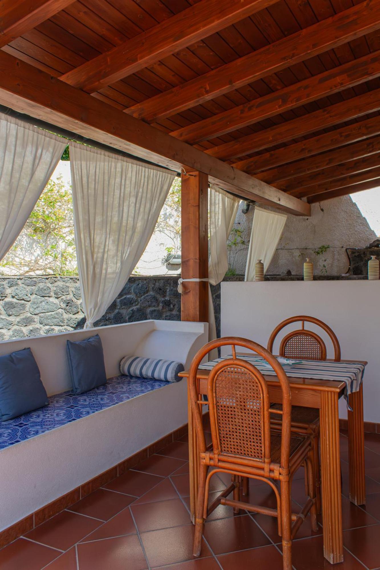 Villa Crimi Vulcano  Exterior foto